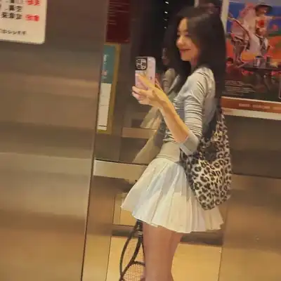 罗怡